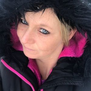 Meet your Posher, Stefanie